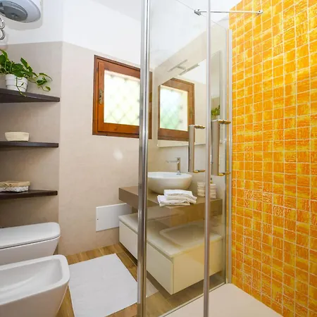 With Jacuzzi In Villa Torre delle Stelle