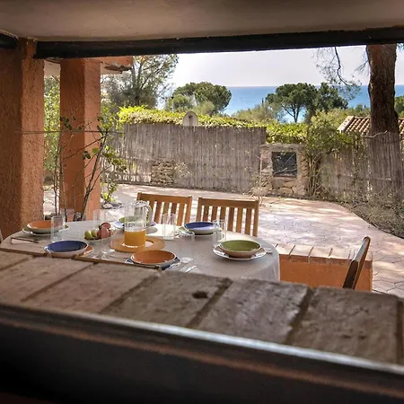 With Jacuzzi In Torre delle Stelle