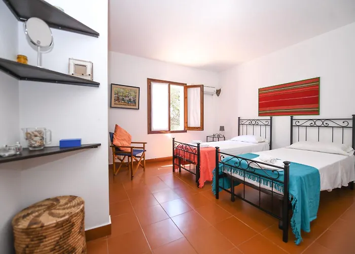 Βίλα With Jacuzzi In