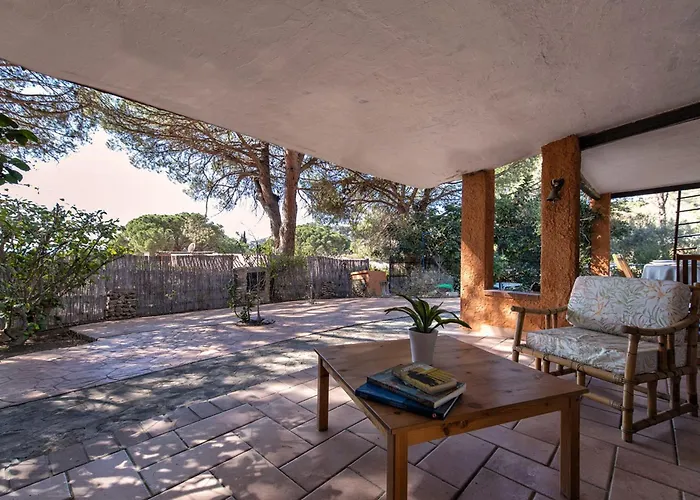 With Jacuzzi In Villa Torre delle Stelle